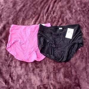 Kathy Ireland Underwear Bundle